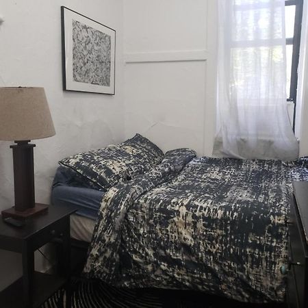 Private Room In East Village Apartment Nova York Exterior foto